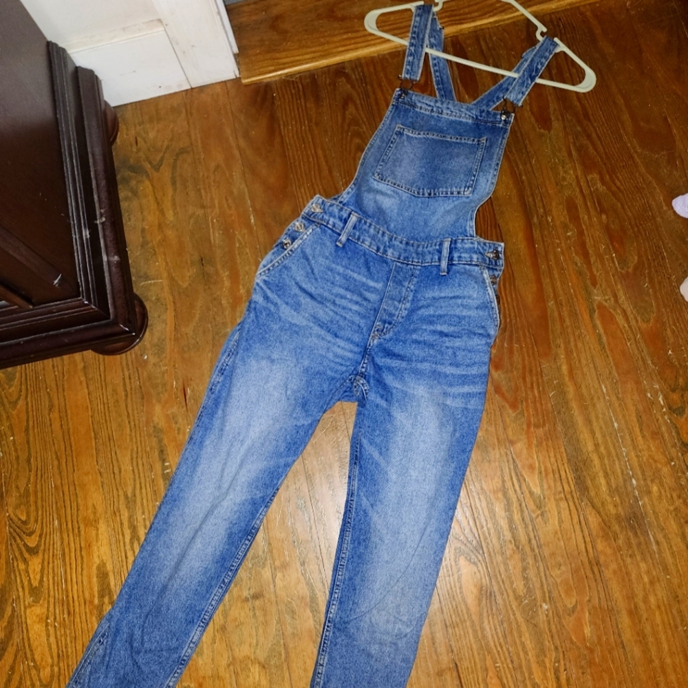 H&M | Medium Wash Overalls